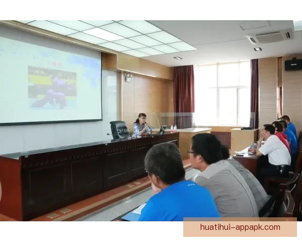 华体会体育全方位报道最新赛事资讯与运动员动态解析